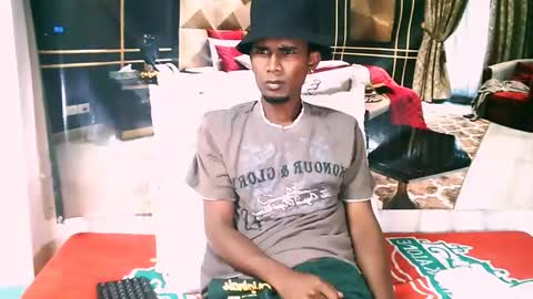 Snapshot of indianthuggin chatting on 04.28.26 BabyFace online show from 04.28.26