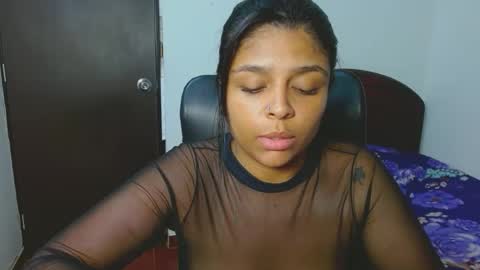 Aleja vallejo online show from 12.06.24