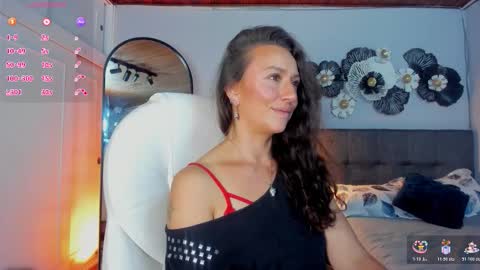 Indigo Wild  online show from 11.11.25