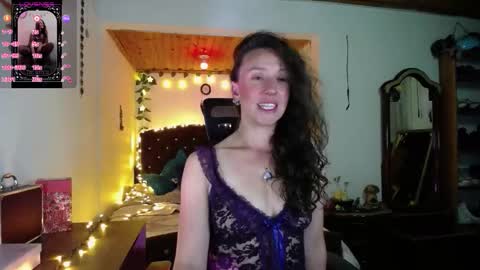 Indigo Wild  online show from 11.26.25