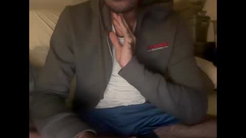 Snapshot of indiscriminator chatting on 12.04.24 just1dude online show from 12.04.24
