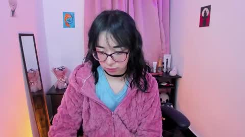 Snapshot of indra_cam chatting on 02.21.25 Diana online show from 02.21.25