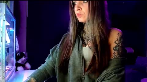 InesDesire online show from 12.20.24