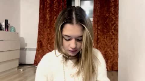 Snapshot of inesfodor chatting on 02.07.26 Ines online show from 02.07.26