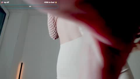 Snapshot of infinite_reality chatting on 09.26.25 Sabi online show from 09.26.25