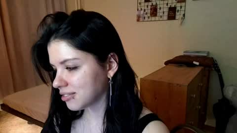 Mia online show from 03.26.26