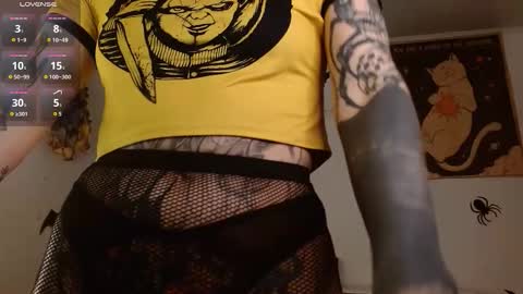 Valerie online show from 10.29.25