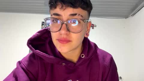 lyan onlyfans n linda online show from 04.12.26