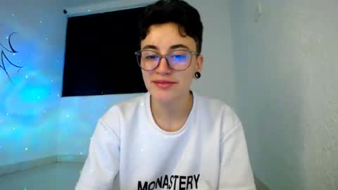 Snapshot of inkedgoddess58 chatting on 08.08.26 lyan onlyfans n linda online show from 08.08.26