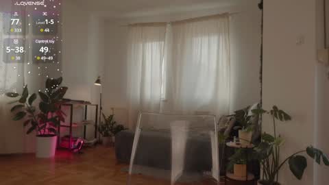 Xenia online show from 02.03.25