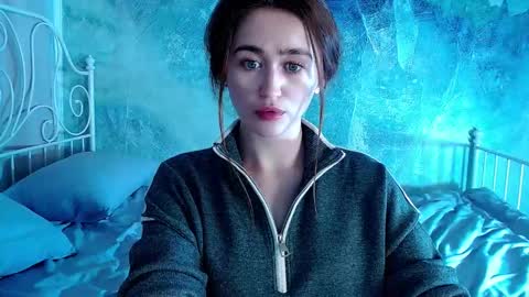 Lina online show from 11.30.25