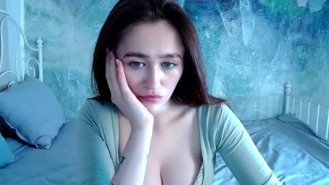 Lina online show from 04.08.26