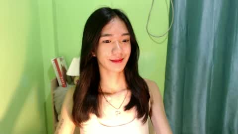 Snapshot of innocent_reign69 chatting on 02.09.25 Reign online show from 02.09.25