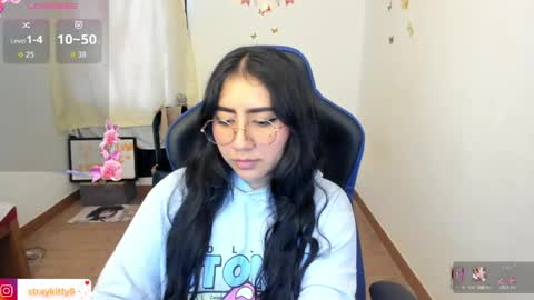 Luna        online show from 04.17.26