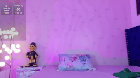 innocenthazel online show from 02.11.26