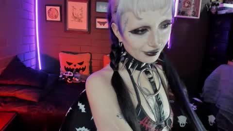   SANIA  online show from 10.14.25