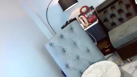 insatiable_queen16 online show from 12.13.25