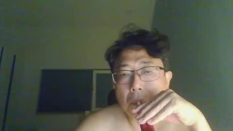 insuclee197641 online show from 09.30.25