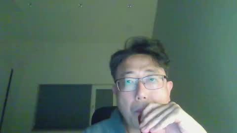 insuclee197641 online show from 12.21.25