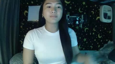 MAXINE online show from 12.20.25