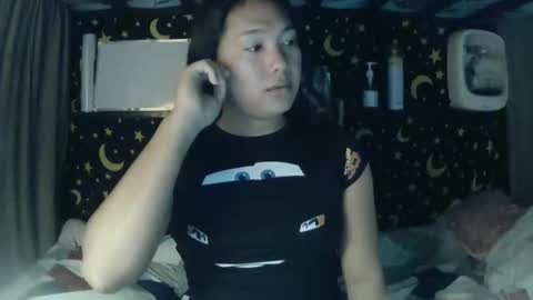 MAXINE online show from 04.12.26