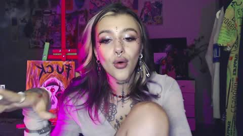 Insunnity666 online show from 12.25.24