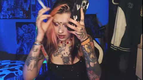 Insunnity666 online show from 12.16.25