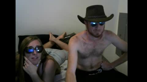 Snapshot of intcouple24 chatting on 09.13.25 intcouple24 online show from 09.13.25