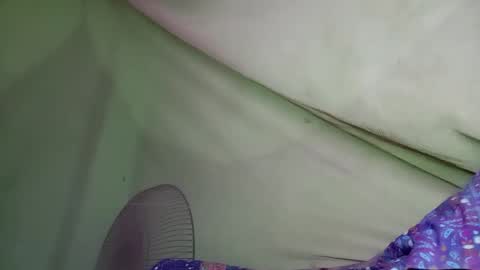 interne8famous online show from 11.06.25