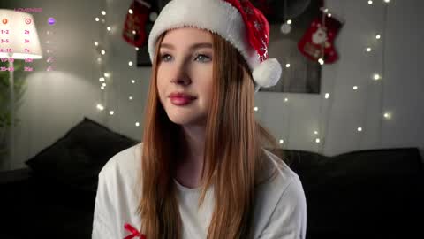 Snapshot of inthelabyrinthsofmysoul chatting on 12.30.24 Ellie online show from 12.30.24