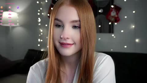 Snapshot of inthelabyrinthsofmysoul chatting on 01.10.25 Ellie online show from 01.10.25