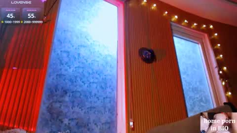 Snapshot of inthewildxxx chatting on 10.17.25 Cassie online show from 10.17.25