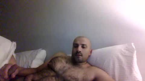 Snapshot of intolder35 chatting on 05.26.26 intolder35 online show from 05.26.26