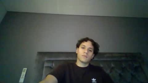 Snapshot of introducingthebrilliance chatting on 05.11.26 WillyTripleXxx online show from 05.11.26