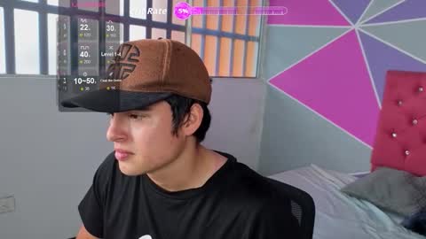 Snapshot of invincible200 chatting on 11.02.25 invincible200 online show from 11.02.25