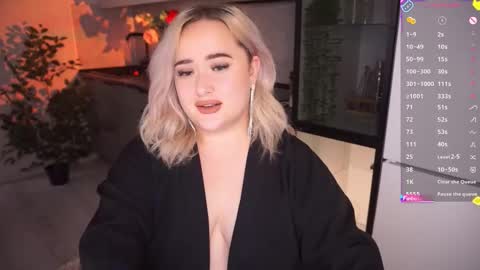 Snapshot of irena_barr18 chatting on 09.15.25 Irena Barr online show from 09.15.25