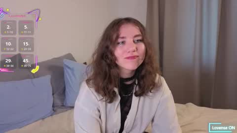 Maxin online show from 10.19.25