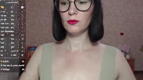 IrenLarasani online show from 12.05.24