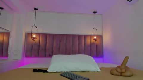 Irinnah Lottus online show from 10.04.25