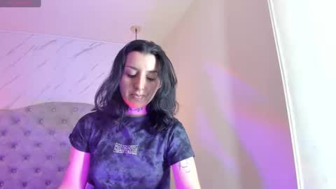 Snapshot of iris_77 chatting on 10.02.25 iris_77 online show from 10.02.25