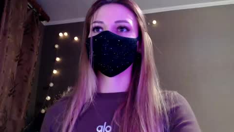 Lily online show from 03.21.26