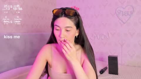 iris on cam online show from 10.08.25