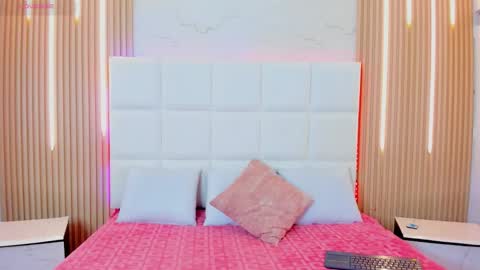 Iris online show from 10.28.25