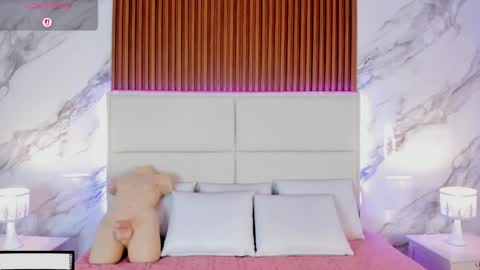 Iris online show from 04.14.26