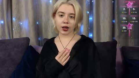 Snapshot of irisbarrington chatting on 12.12.24 Iris Day Maya night online show from 12.12.24