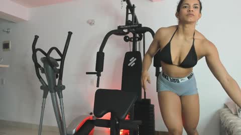 Snapshot of irisfit chatting on 03.31.26 Iris Fit online show from 03.31.26
