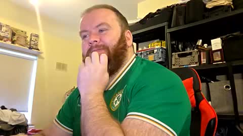 twitter theirishman205 online show from 10.13.25