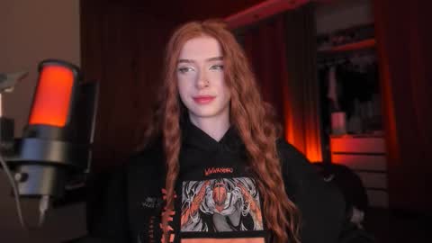 Snapshot of irisice chatting on 10.20.25 Miss Iris Fansly Miss Iris new inst. online show from 10.20.25