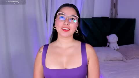 Iris Moira  online show from 03.12.26