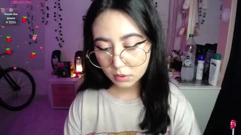 Iris  online show from 11.14.25